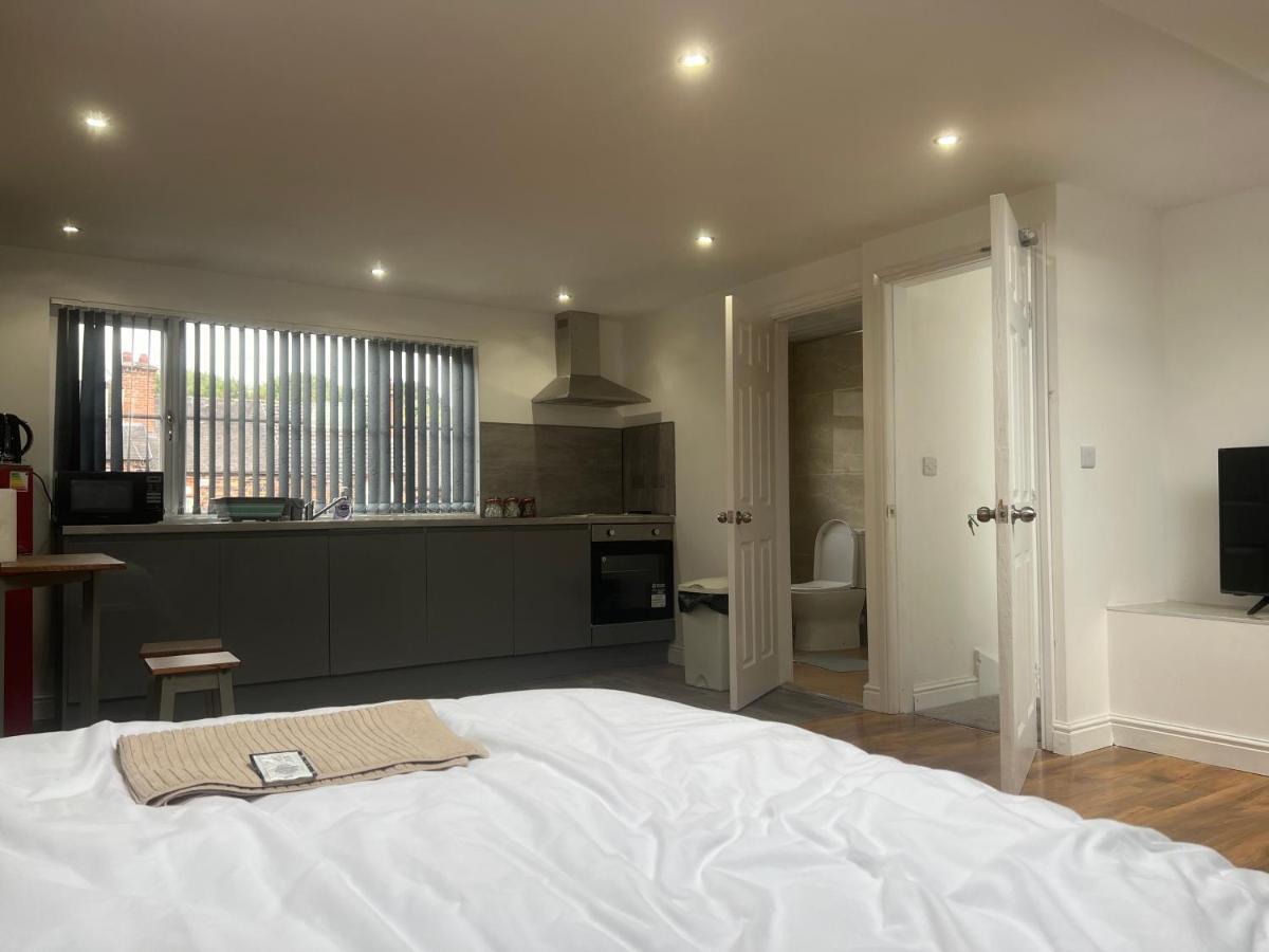 Tarleton Stoke-on-Trent